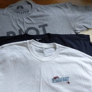 ‼️5/$20: XL - 2 XL Tshirt bundle